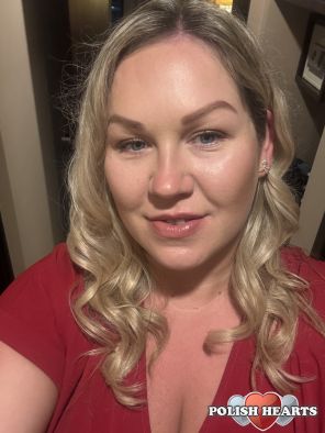 Ella2808 Ella2808
