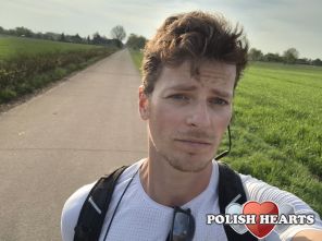 Maraton? Zrobiony. Biegiem? Nie. Piechotą. 42 km spaceru życia Maraton? Zrobiony. Biegiem? Nie. Piechotą. 42 km spaceru życia