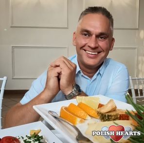 Dobry humor podobno najlepiej smakuje przy dobrym jedzeniu 